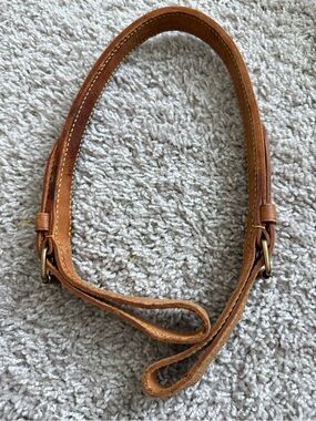 Louis Vuitton bucket bag strap H51